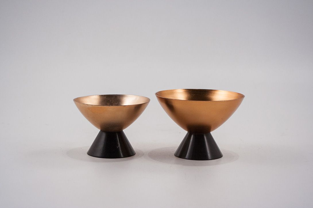Foto Eloxated Ice Cup on Plastic Base GDR Brass Tall ​h9