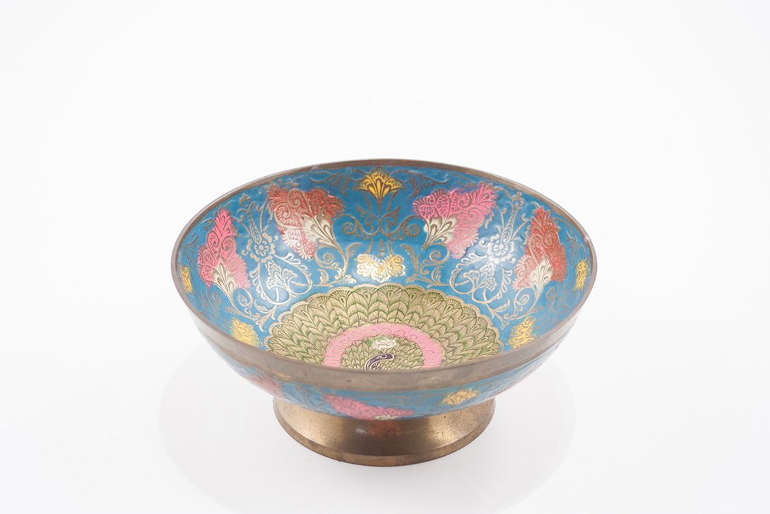 Foto Colorful Indian Metall Bowl