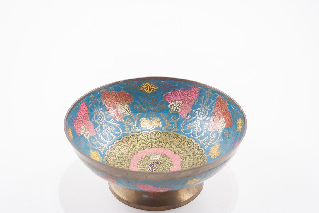 Foto Colorful Indian Metall Bowl