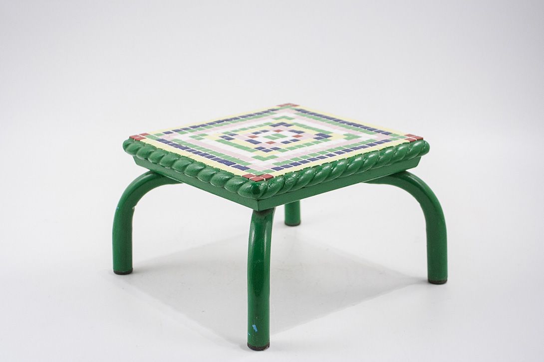 Foto Tiny Green Mosaic Flower Stand ​h18x24x24