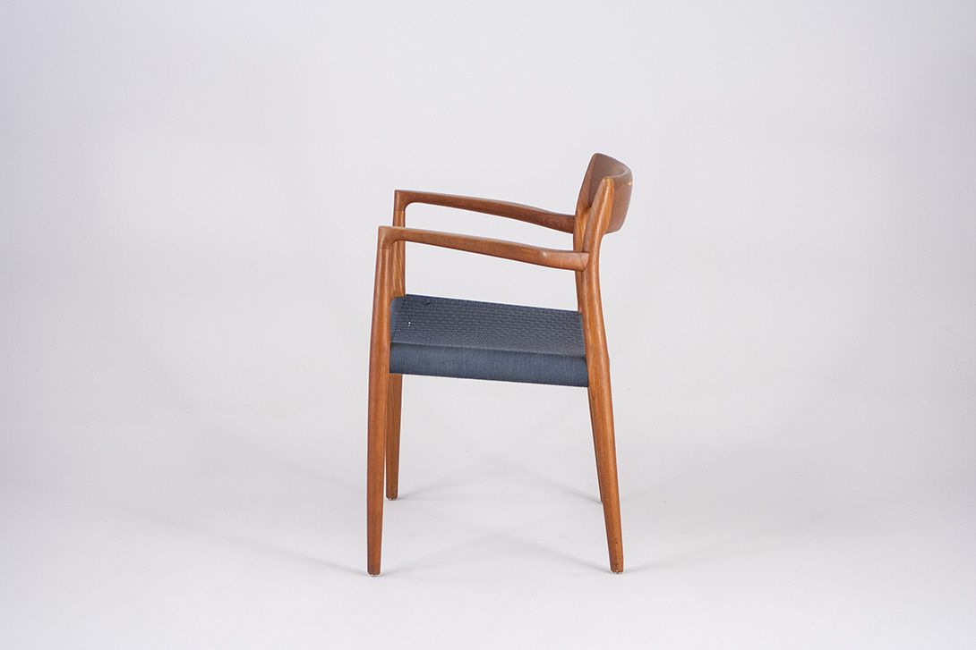 Foto Teak Dining Armchair Nils Møller Model 77