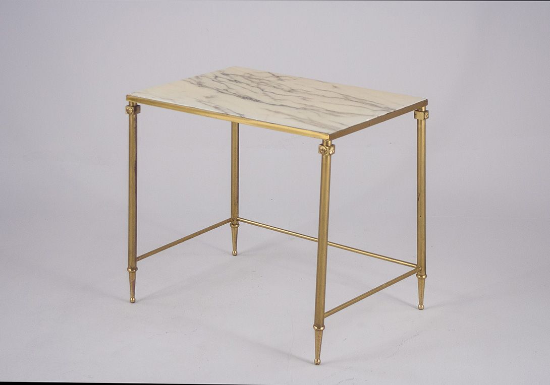Foto Set of Marble and Brass Nesting Tables Paris 1959 ​h56x40x52