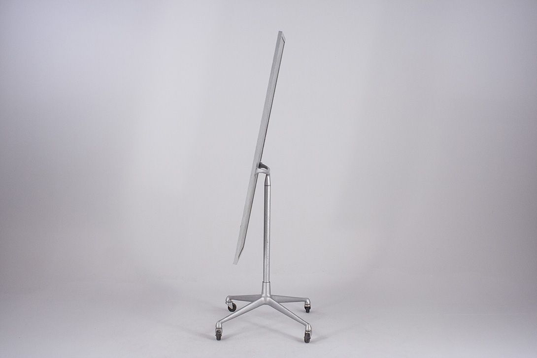 Foto Vitra Mirror on Wheels h160x70