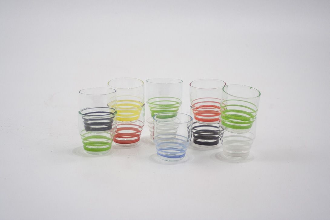 Foto Small Glasses with Colorful Stripes