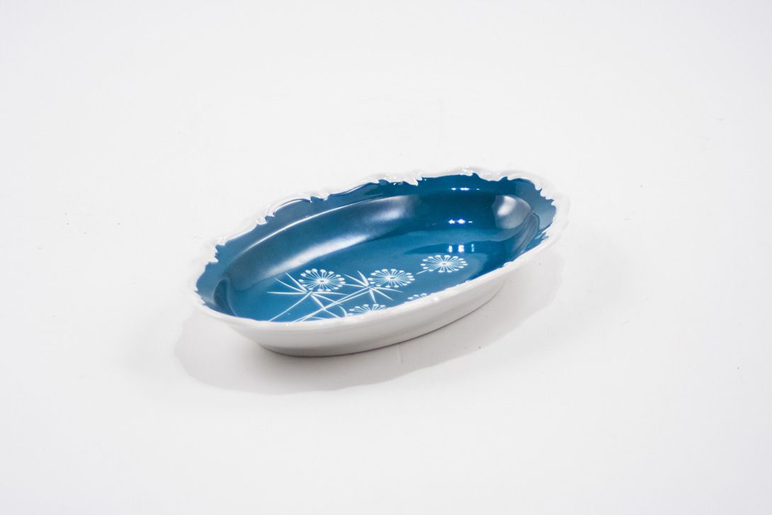 Foto Porcelain Bowl with Flower Image Inside Sweden 1966