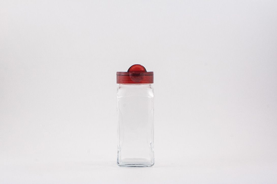 Foto Glass Box with Red Cover