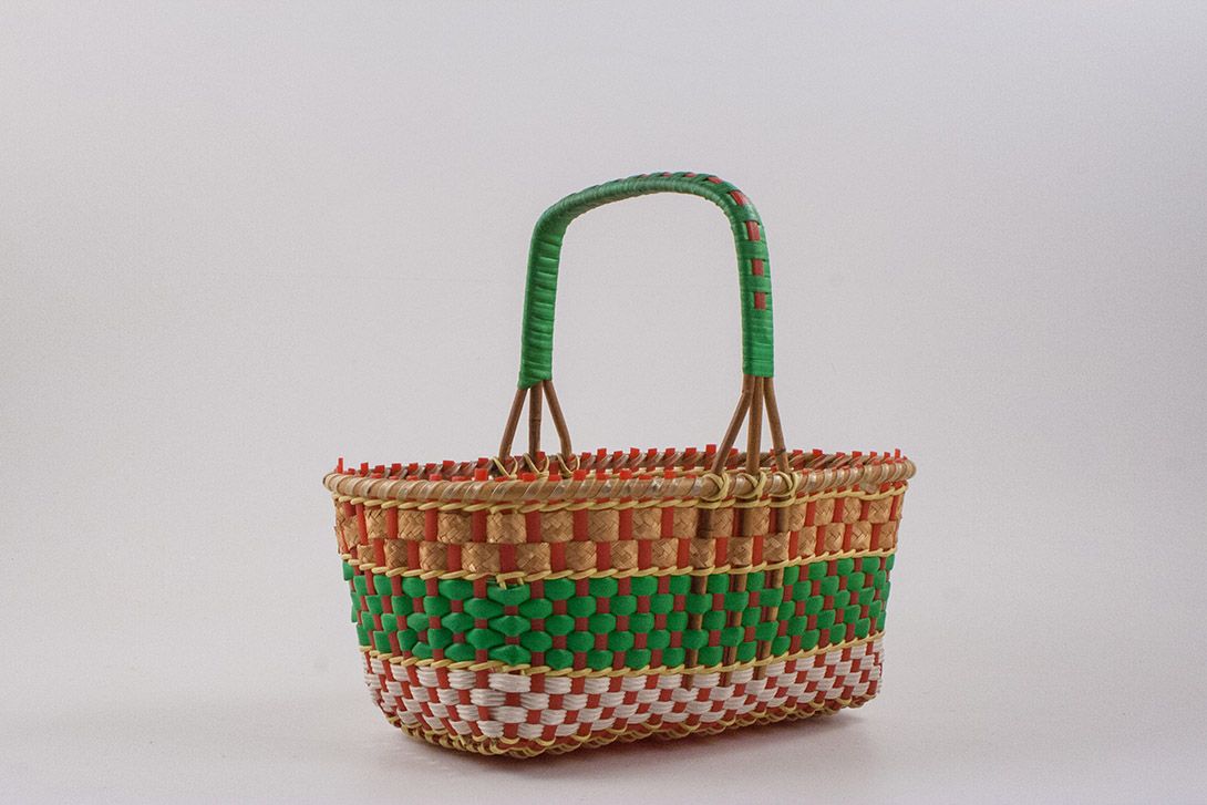 Foto Colorful Shopping Basket