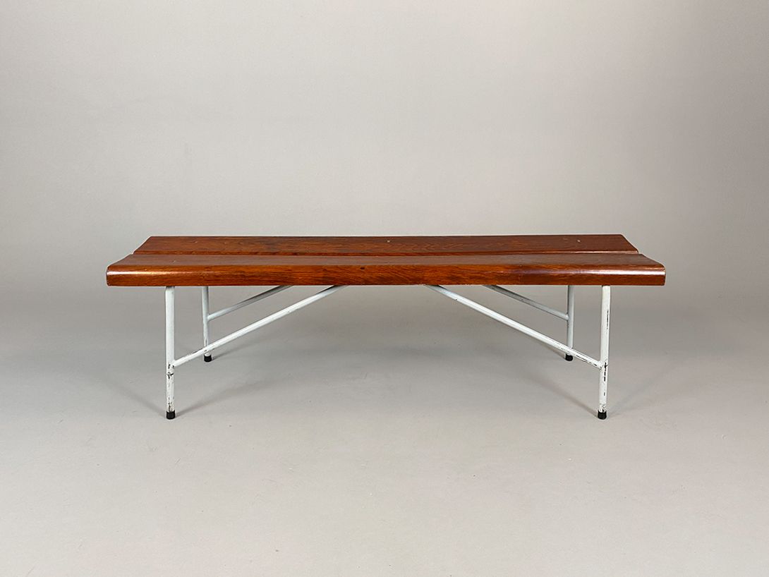 Foto Lovely Plywood Bench with Metal Frame GDR 1960