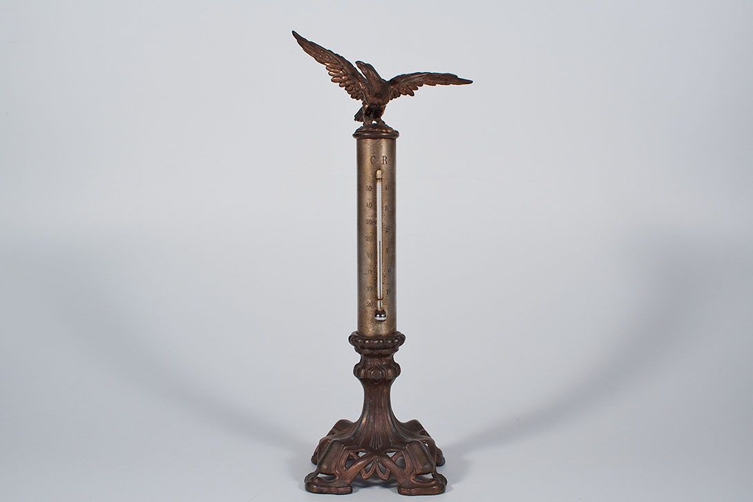 Foto Art Nouveau Copper Thermometer Eagle