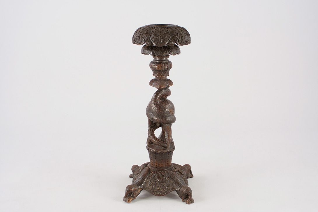 Foto Exotic Carved Column with Flowers &#038; Snakes h90cm Berlin 1875