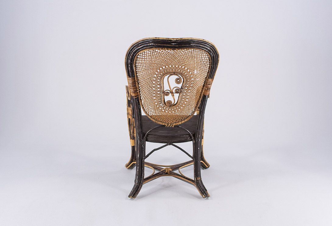 Foto Wilhelminian Colonial Bicolored Basket Armchair 1875