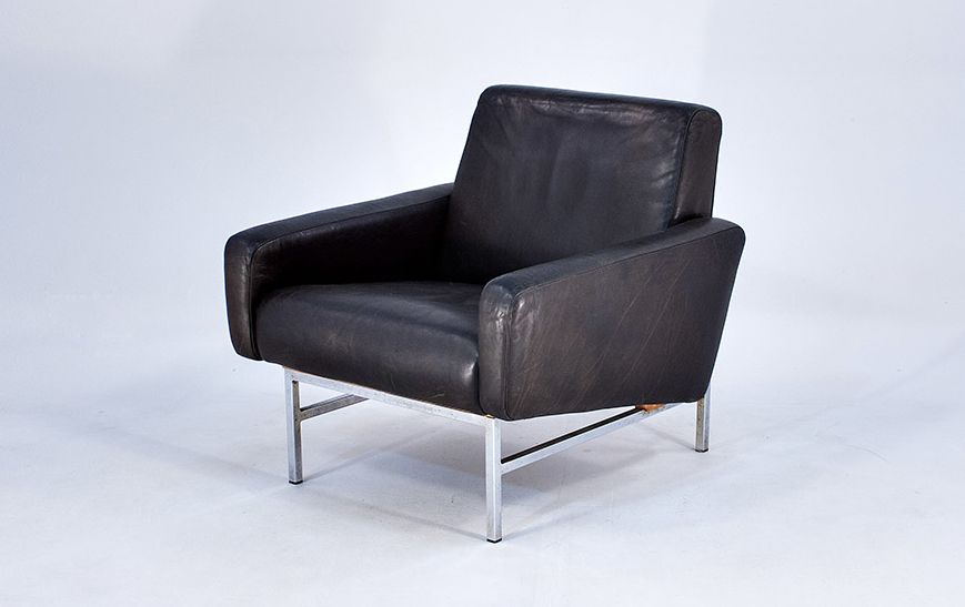 Foto Classic Grey Leather Armchair with Modular Sofa 1963