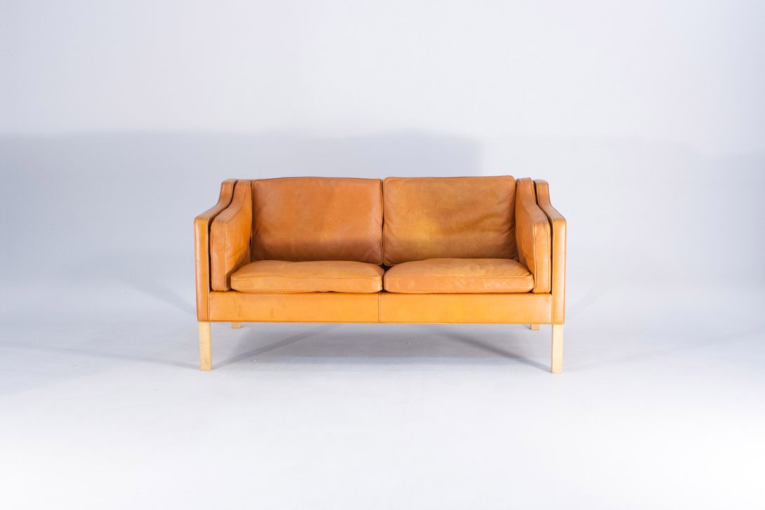 Foto Borge Mogensen 2212 Two Seater Sofa for Fredericia 1950