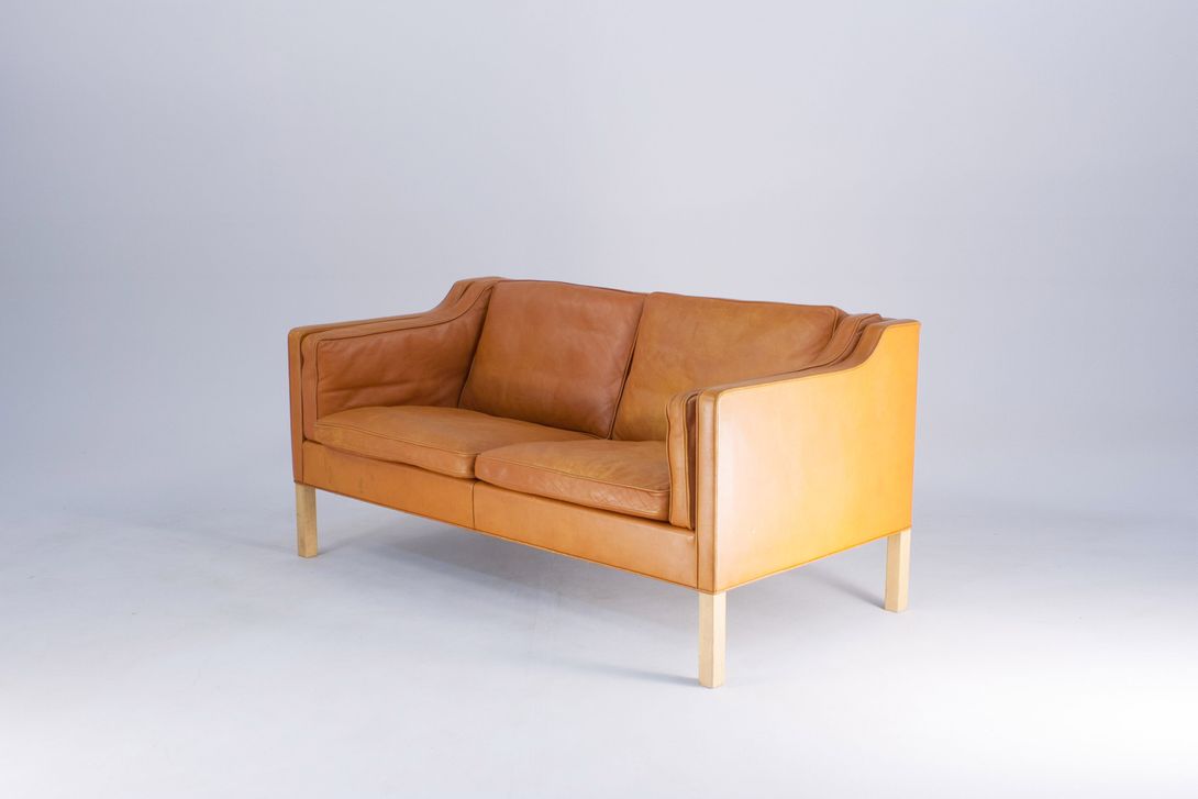 Foto Borge Mogensen 2212 Two Seater Sofa for Fredericia 1950