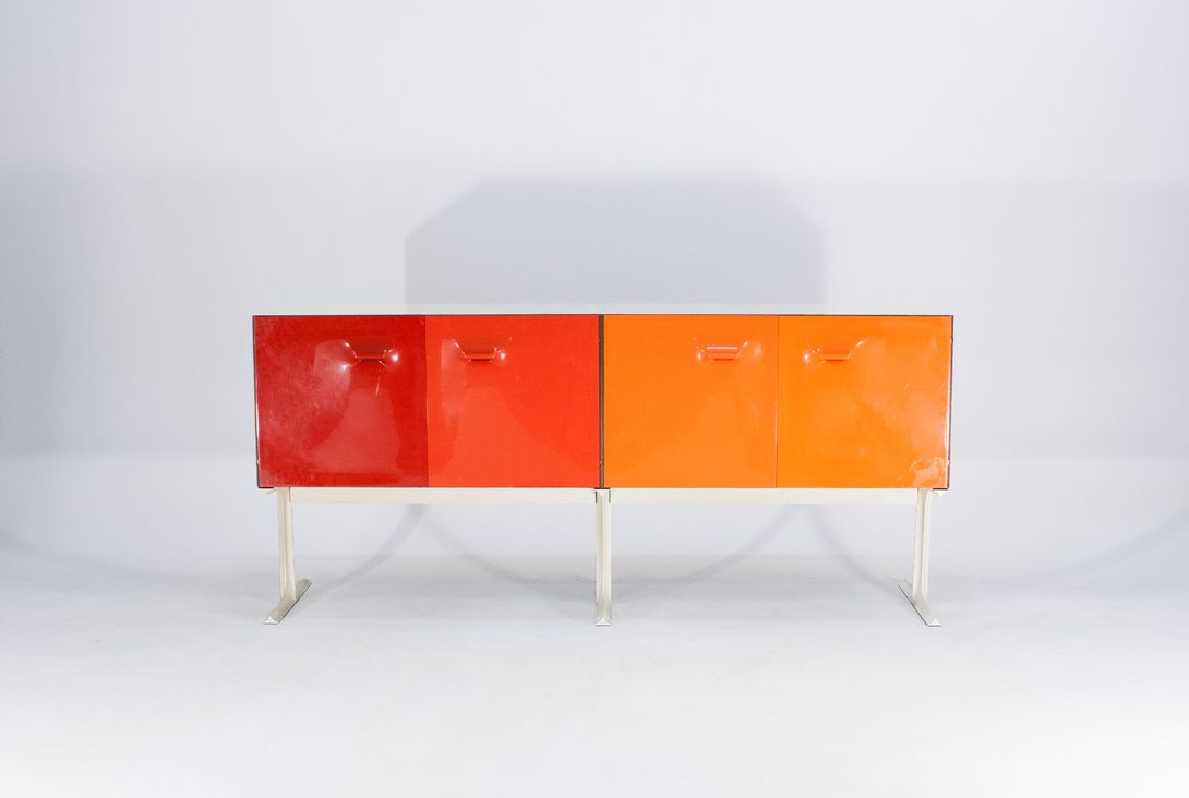 Foto Double Plastic Sideboard 1960​ w200