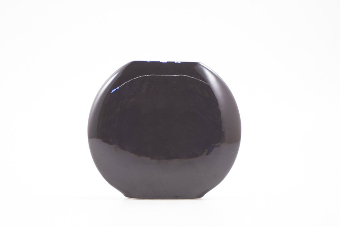Foto Oval Porcelain Vase h18x20x4