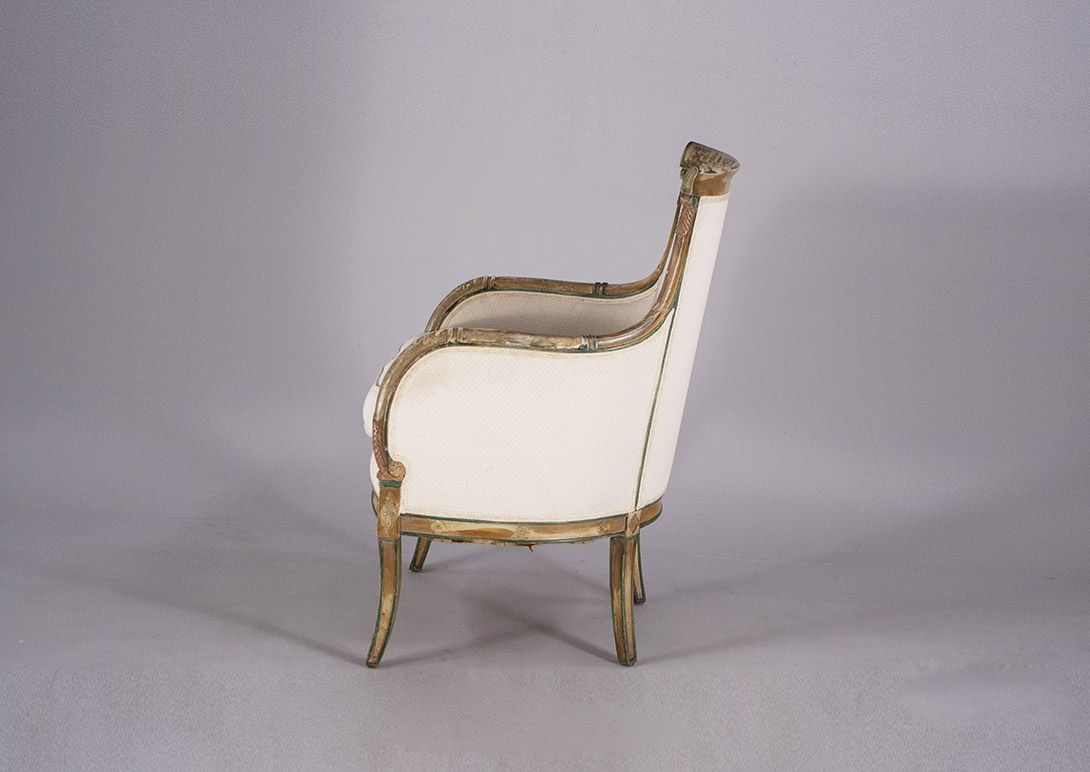 Foto Provencal Cottage Armchair with Carved Frame 1960