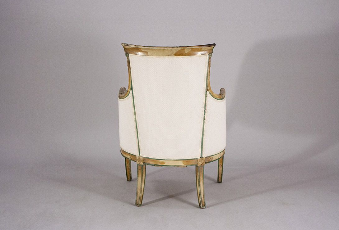 Foto Provencal Cottage Armchair with Carved Frame 1960