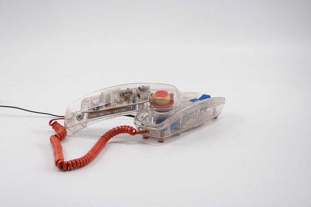 Foto Lonestar Inner Works Transparent Phone 1989