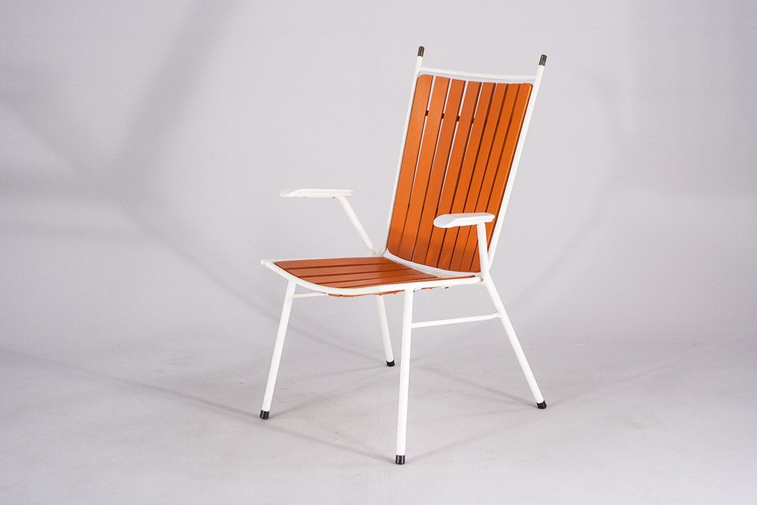 Foto Garden Chair White and Wooden Frankfurt 1963