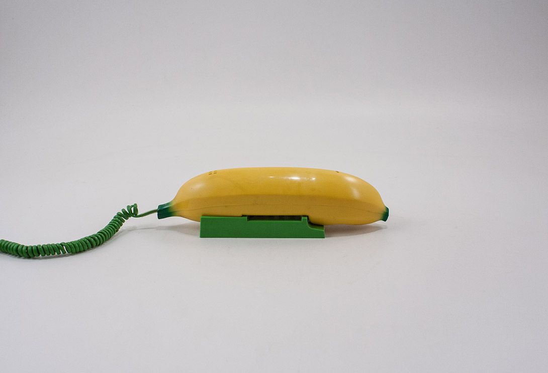 Foto Banana Wall Phone 1984