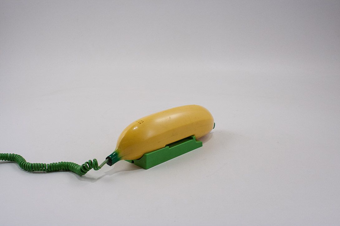 Foto Banana Wall Phone 1984