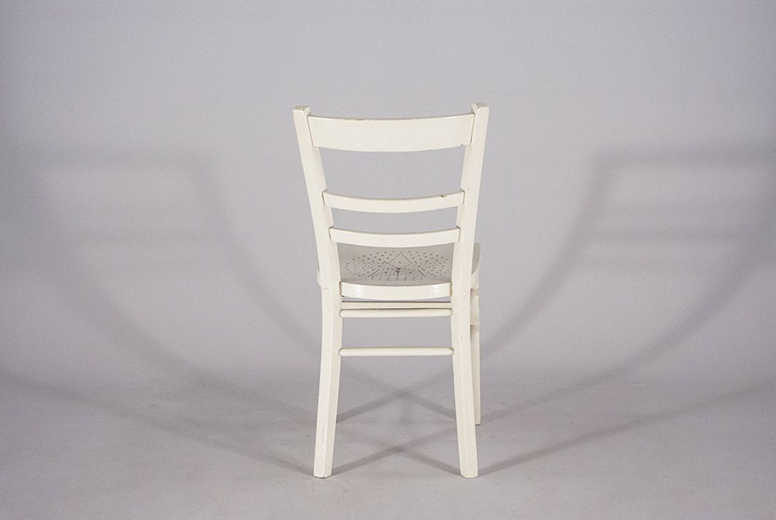 Foto Rustic Wooden Kitchen Chair