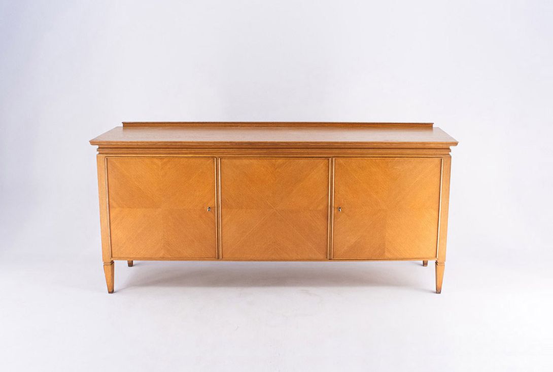 Foto Classic Oak Sideboard with Concentric Veneer Hellerau 1948 w207