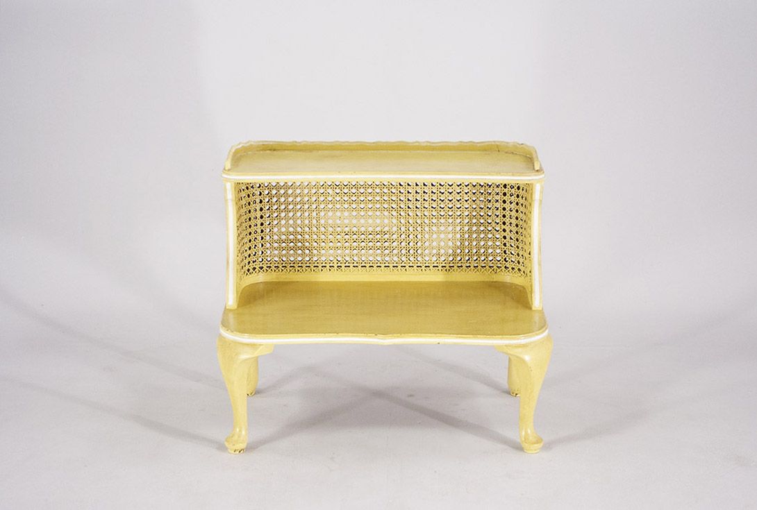 Foto Small Decorative Chippendale Shelf 1926