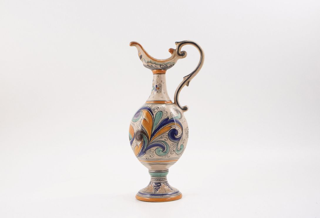 Foto Colorful Italian Jug h44 D3