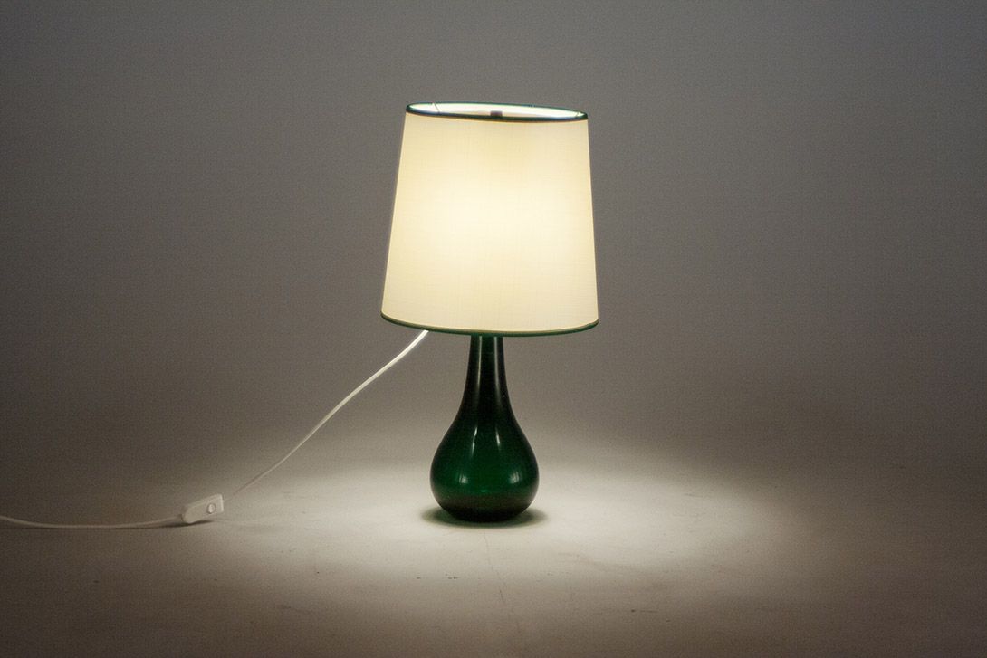 Foto Table Lamp with Green Glass Bulb Stand GB 1965 ​h60