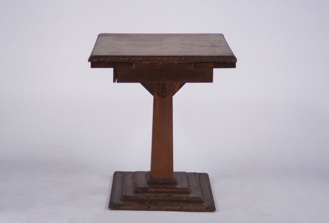 Foto Art Deco Gaming Table with Chip Holders 1934 h76x67x67