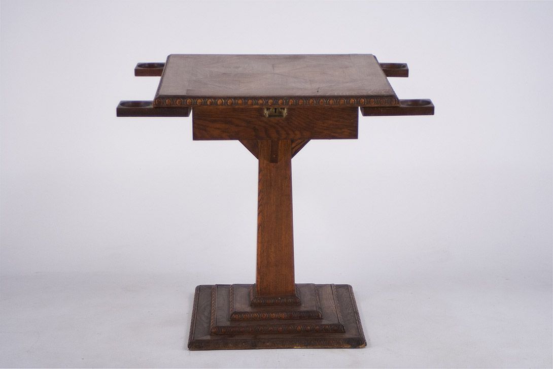 Foto Art Deco Gaming Table with Chip Holders 1934 h76x67x67