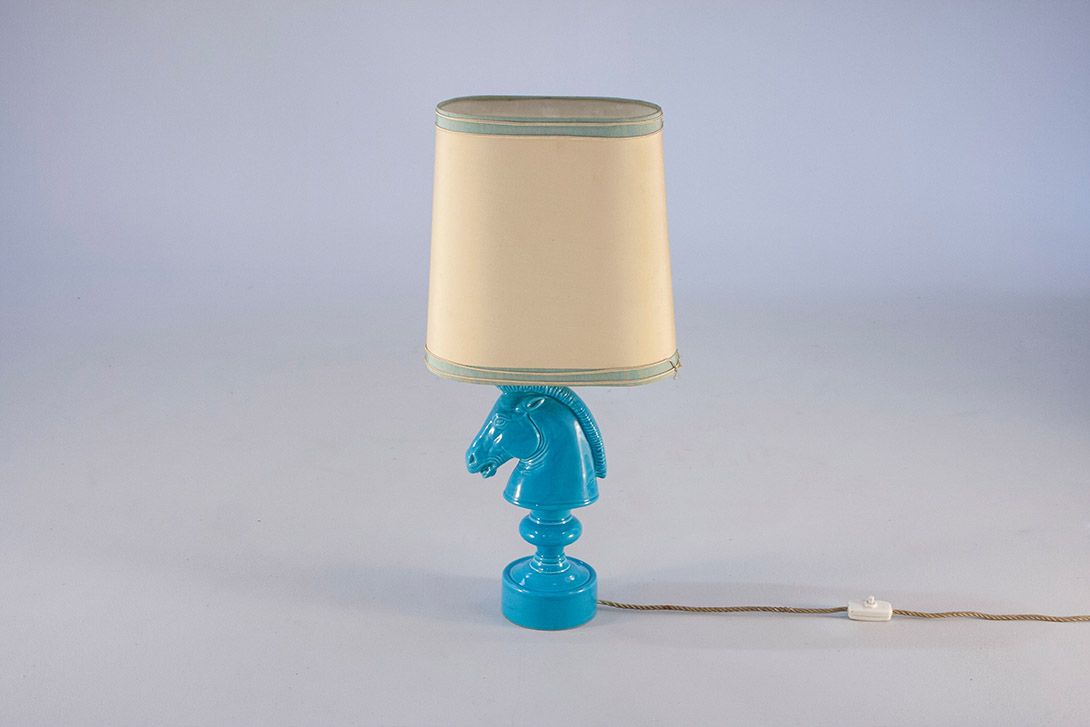 Foto Table Lamp with Blue Porcelain Horse Stand ​h70