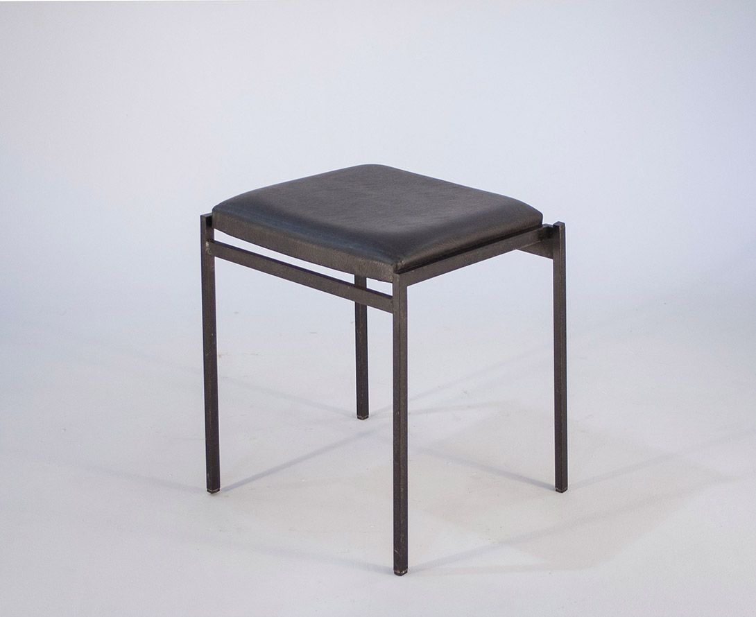 Foto Black Classic Modern Staple Stool 1965 h55x47x43