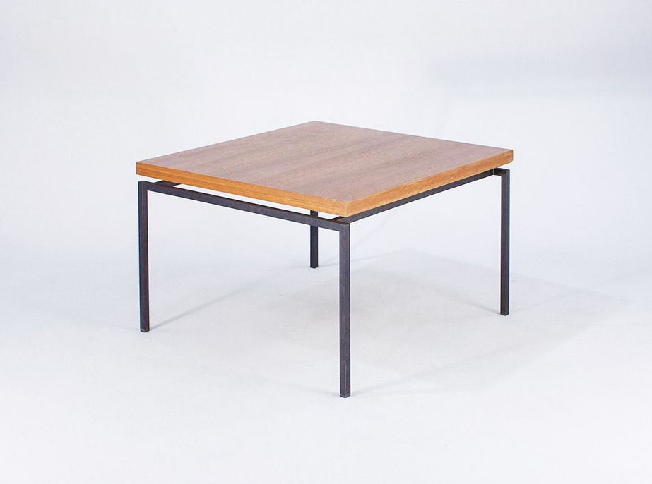 Foto Modern Coffee Table with Wooden Top and Metal Frame Germany 1964 h49x79x79