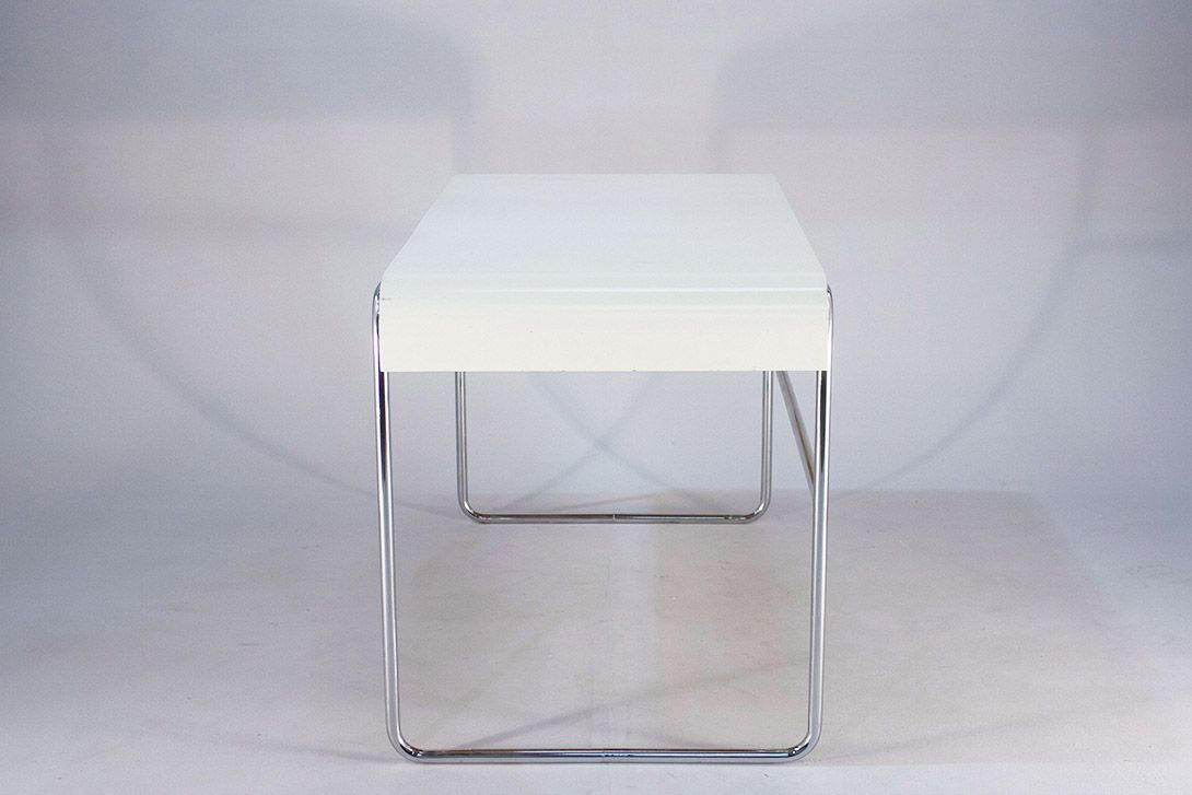 Foto White Lady Desk with Drawers 1962 ​h75x120x67