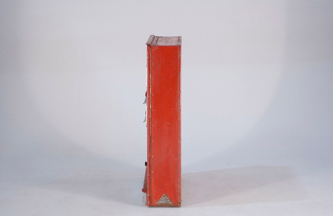 Foto Old German Cigarette Machine