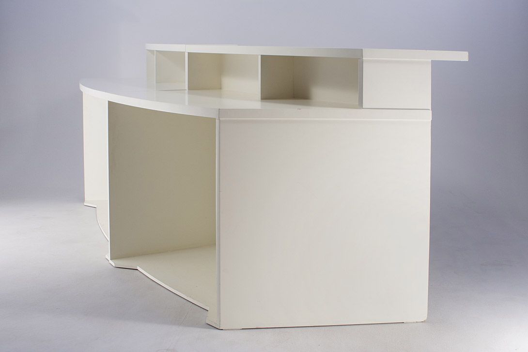 Foto White Concave Esplanade Bar A h118x112