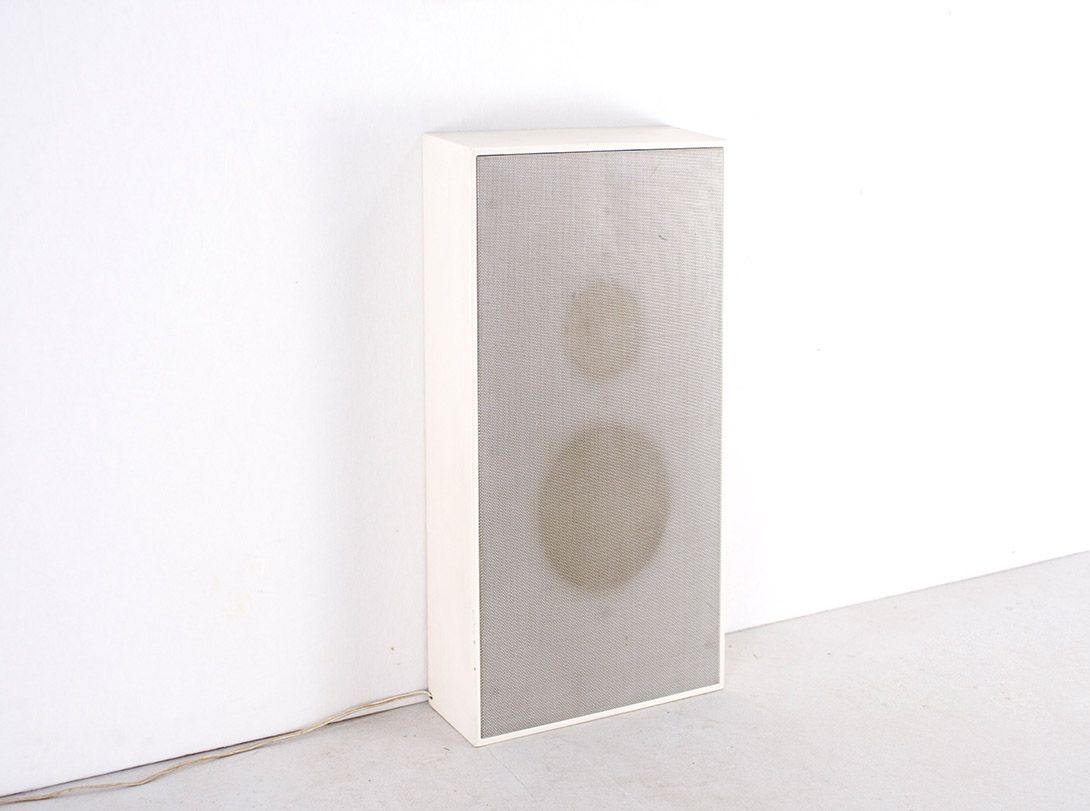 Foto White Braun Loudspeakers h65x36x11