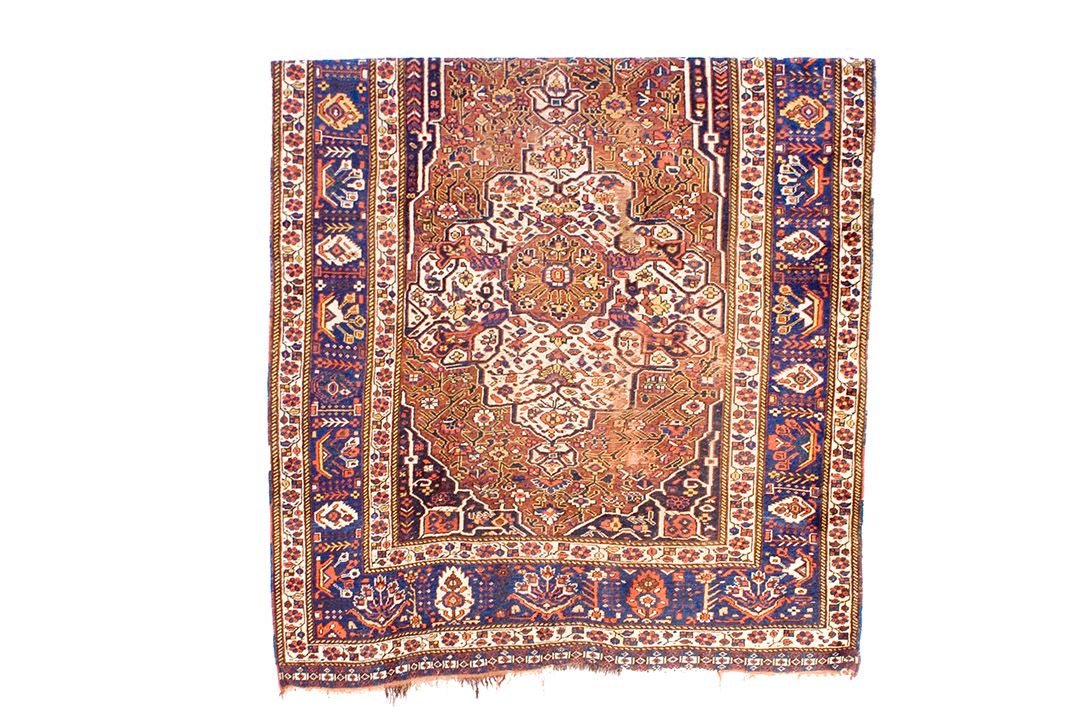 Foto Very Used Persian Carpet House of Horrors ​252x170cm Q1