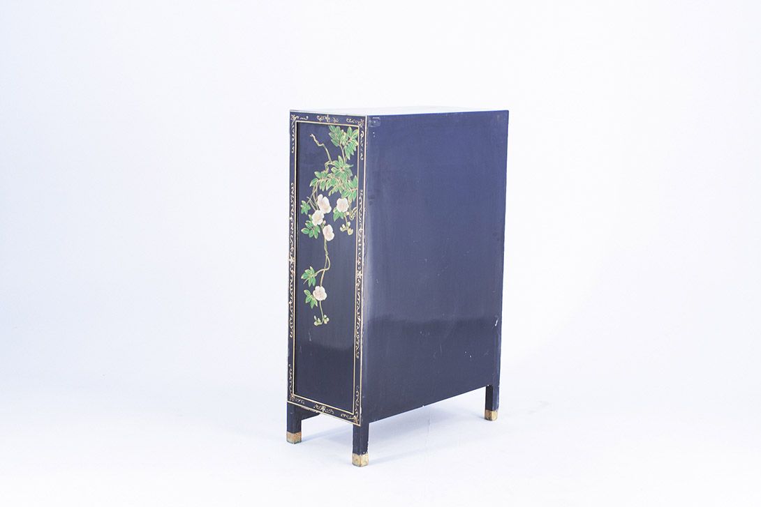 Foto Chinese Historism Cabinet 1956