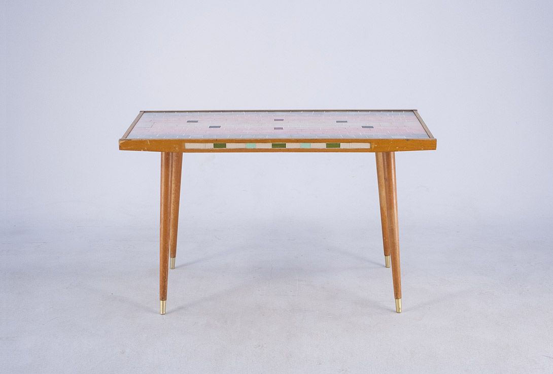 Foto Side Table with Amazing Color Gradient Mosaic GDR 1960 ​h60x100x50