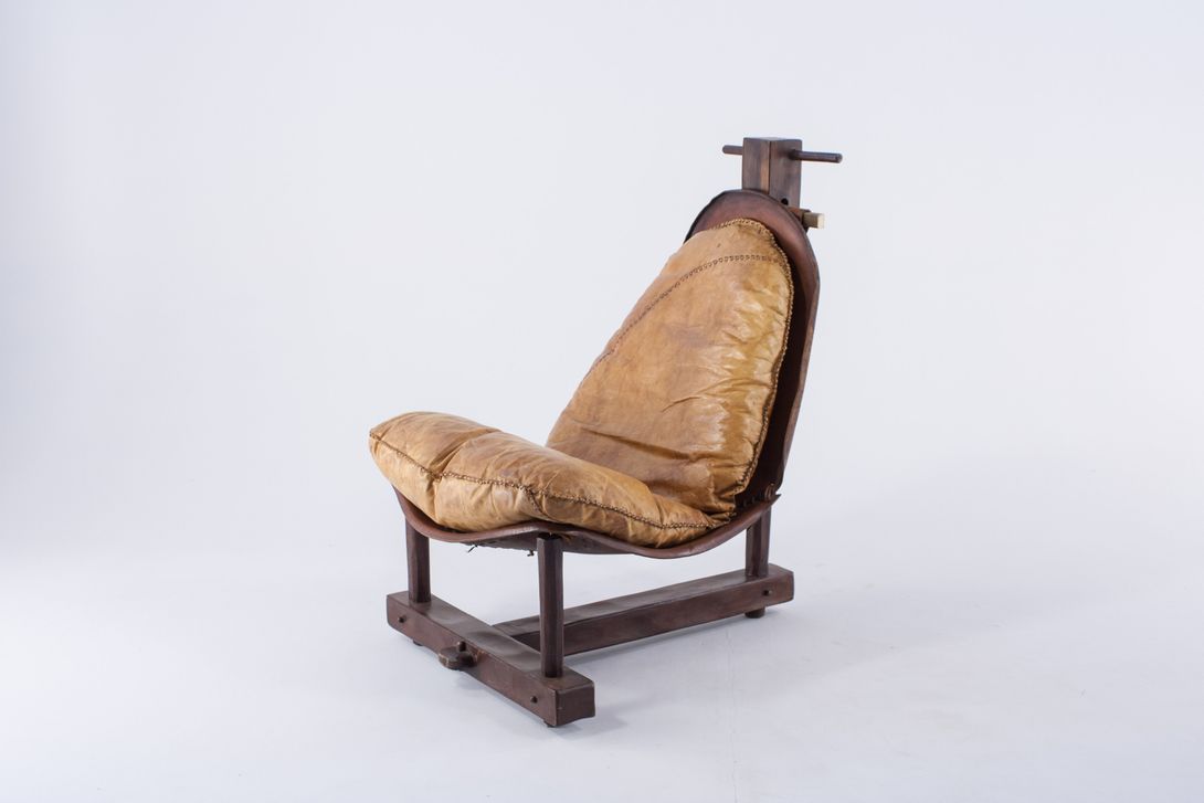 Foto Brazilian Big Kahuna Crown Chair with Upholstery 1955