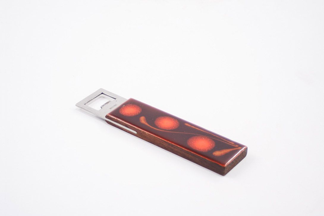 Foto Bottle Opener Red Painted