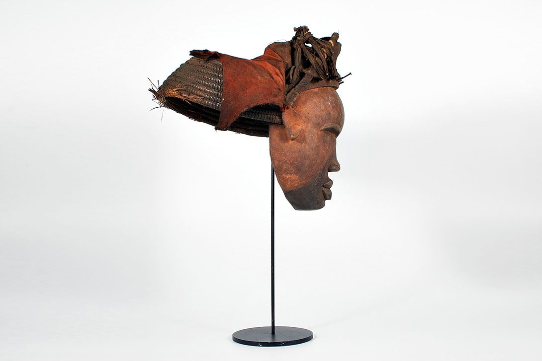 Foto African Ritual Mask 1930 h40x23x30