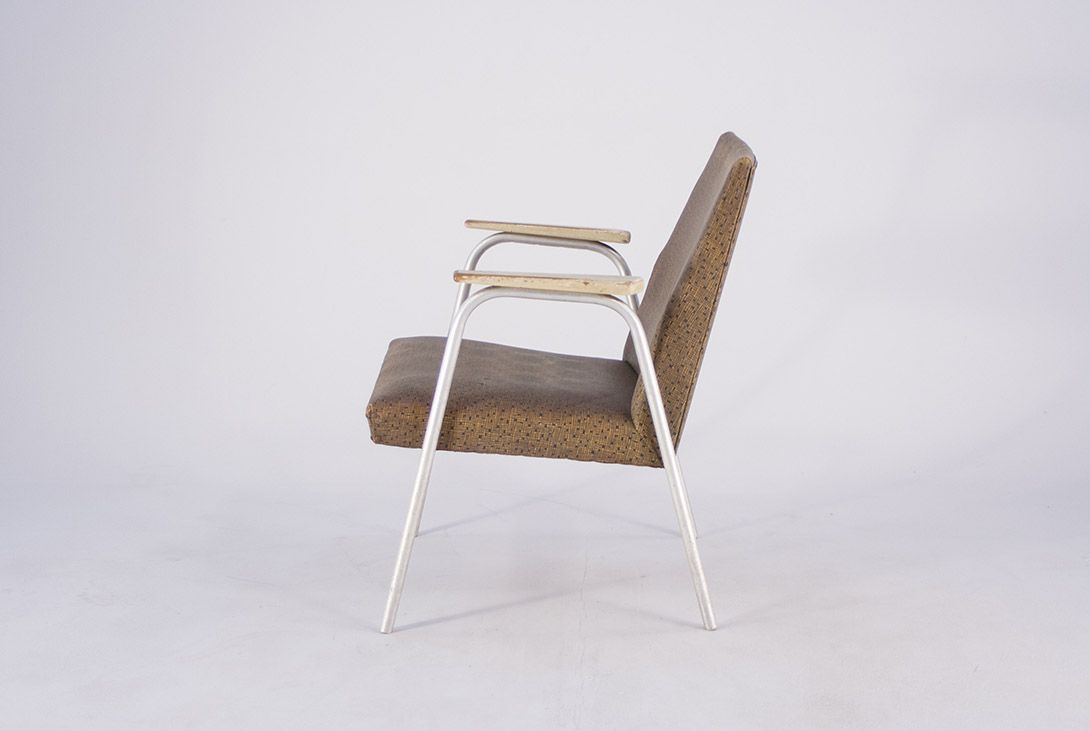 Foto Dark Brown Upholstered Chair with Aluminium Tube Frame and Wooden Armrests, 1969