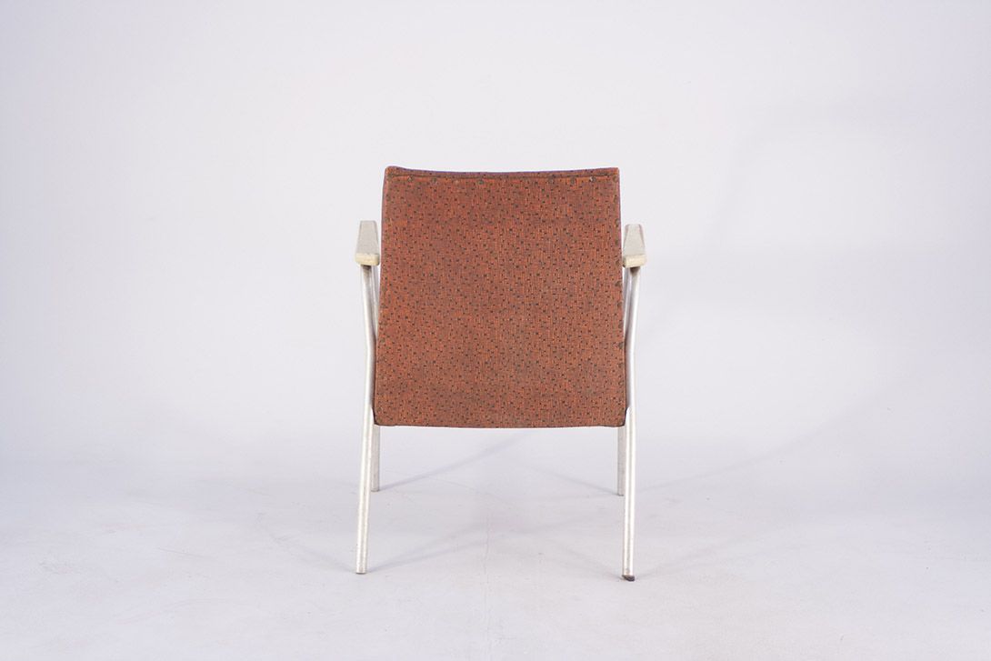 Foto Red-Brown Upholstered Chair with Aluminium Tube Frame and Wooden Armrests, 1969