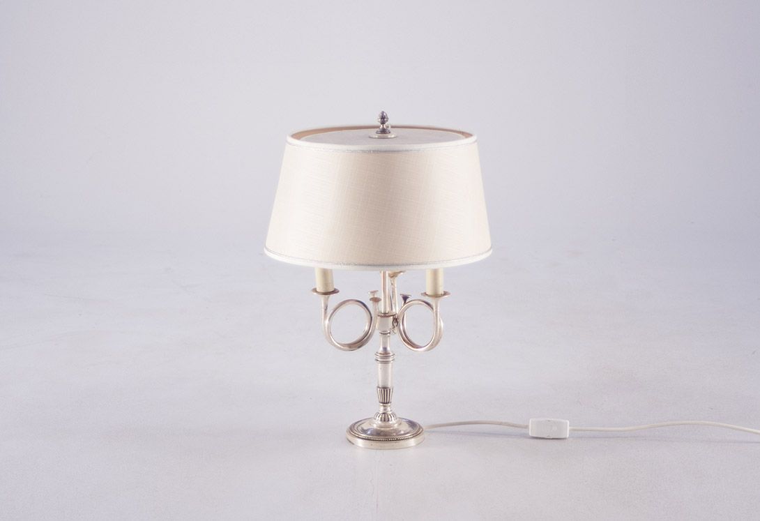 Foto Table Lamp with Beige Shade and Curved Stand h50
