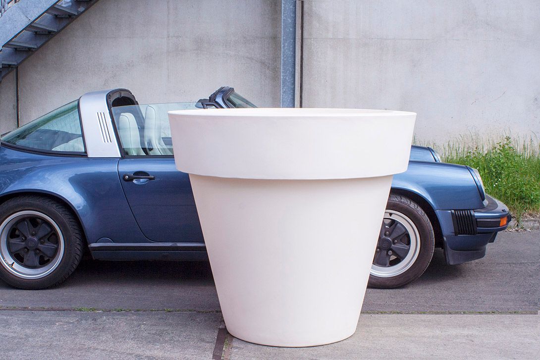 Foto Oversized Flowerpot Serralunga Vas One Standard by Luisa Bocchietto h116cm